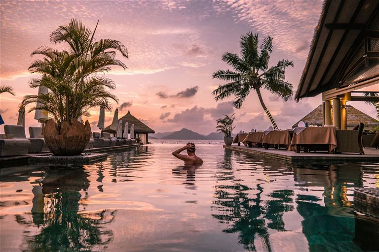Island Hopping: Mahé, Praslin & La Digue - Premium @FokkeBaarssen/adobestock